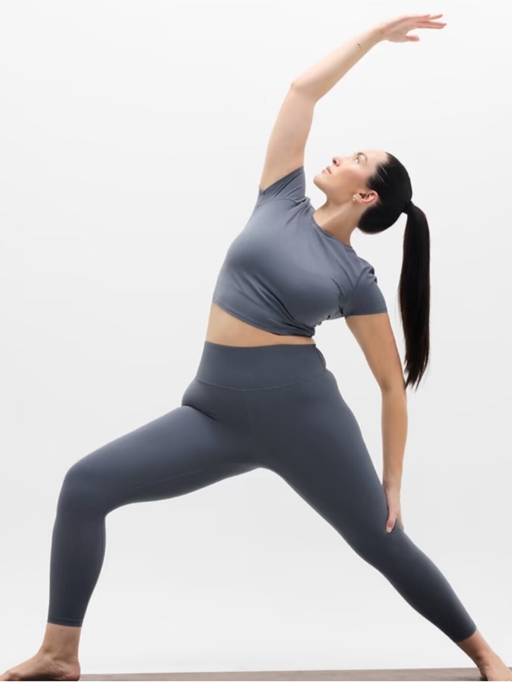 Athleta Transcend 7/8 Tight in Slate Gray Size XL Tall 26” Yoga Pilates